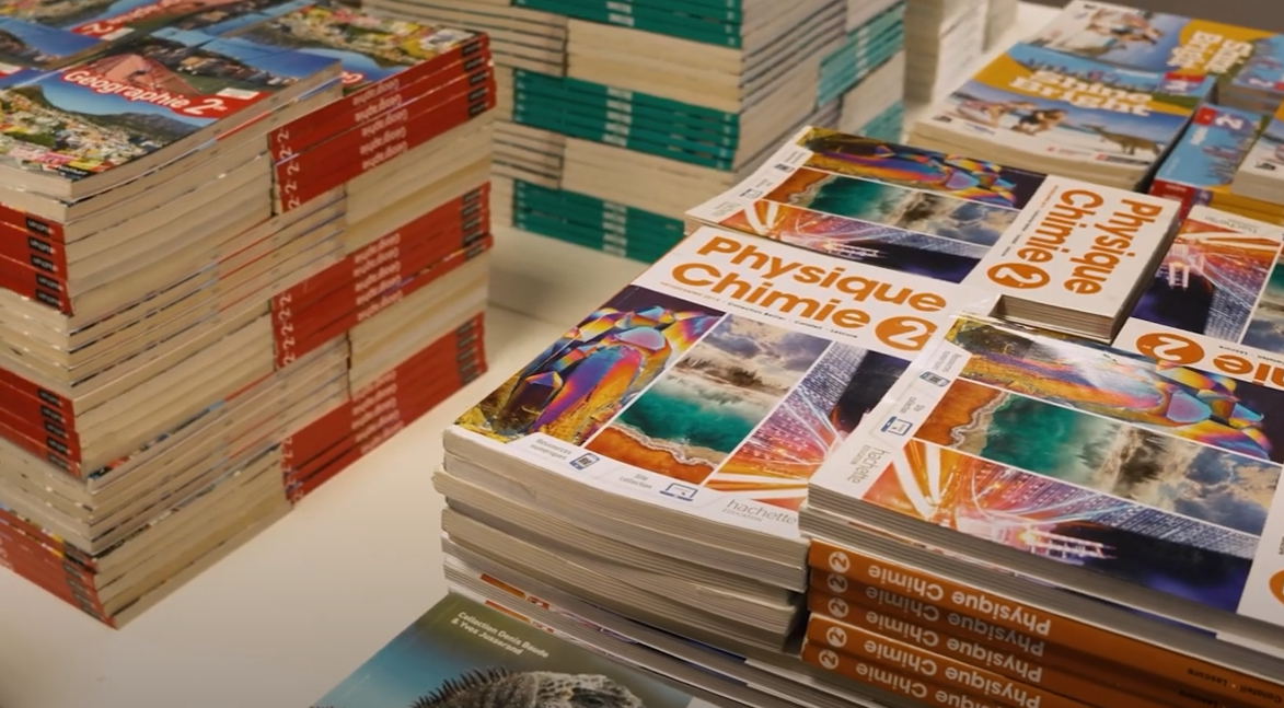 Gestion livres scolaires Rangement